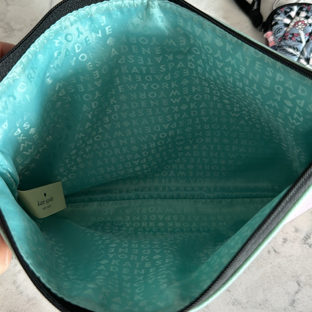 Kate Spade Out of Office VW Dog Floral Oversized Cosmetic Bag Limited Edition - Picture 6 of 11